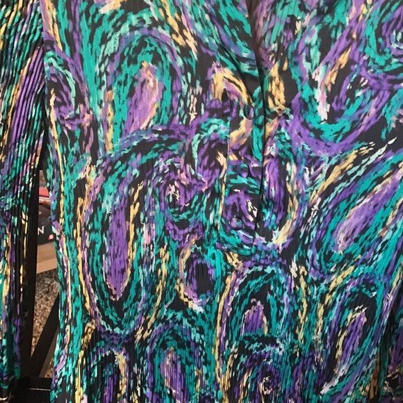 Alfani blouse, size 8. - Picture 4 of 7